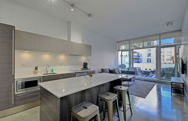 Noel Suites-Gastown - Photo 1