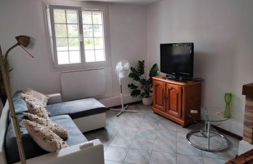 beautiful apartment with garden - Foto 3