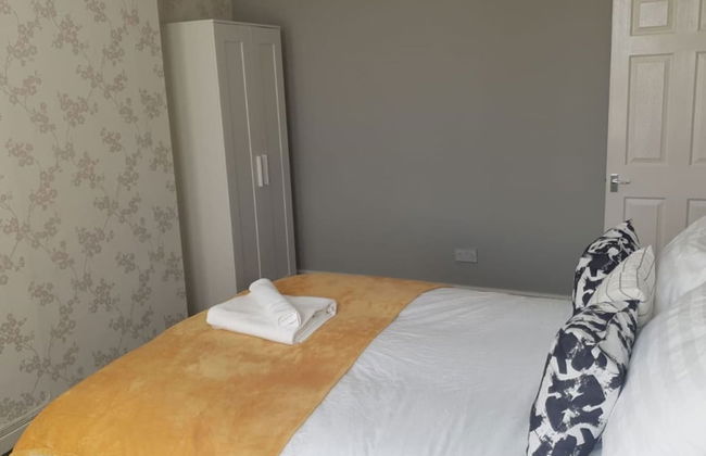 Gateshead's Amethyst 3 Bedroom Apt, Sleeps 6 Guest - Foto 4