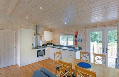 Dovestone Luxury Lodges sleeps 4 - pets welcome - Foto 5