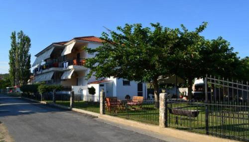 Gramatiki House - Photo 1, Garden