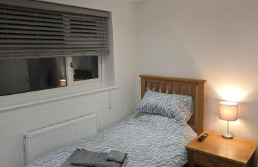 4 bedroom detached house - Foto 4