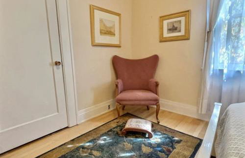 Historic McDowell House Antique Charm by Hospital - Foto 21