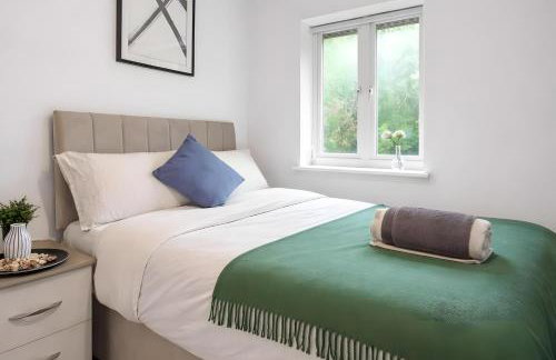 Central Wigan Large House - Ideal for Contractors & Families - Foto 2