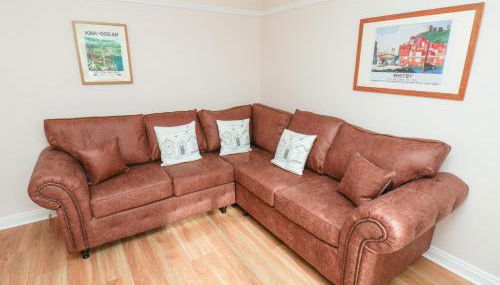 Maypole Cottage - Photo 3