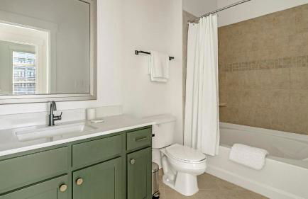 Landing Modern 2BD Gym Rooftop Lounge - Foto 40