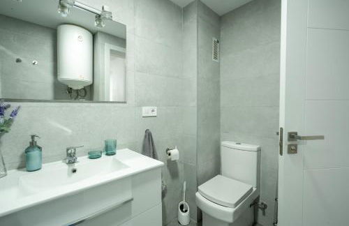 1ª Linea de Mar 4pax Valencia 15 min - Foto 16