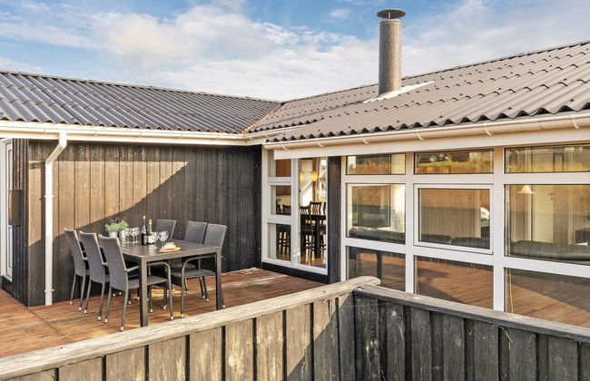 "Hroswitha" - 100m from the sea - Photo 8