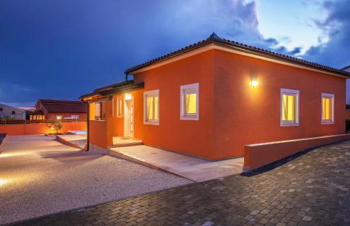 Amazing Home In Pula With Kitchen - Foto 22