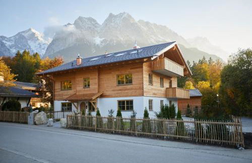 Zugspitzerei - Premium Chalet Ferienwohnungen - Foto 4