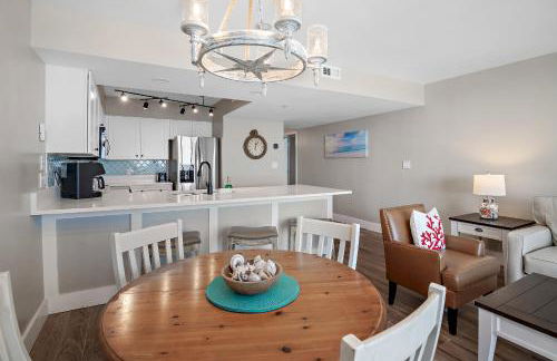 Pelican Beach Resort Destin - Photo 14