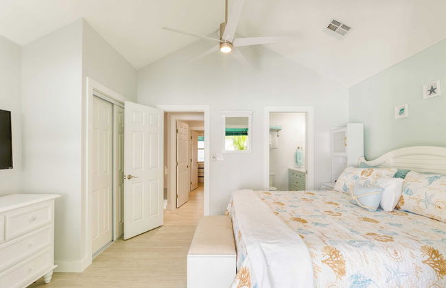 Bahamian Reed by Avantstay Walk to Everything! w/ Community Pool Week Long Stays Only - Foto 15