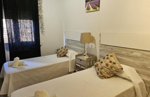 Apartamento Caballito de Mar con PARKING - Photo 38