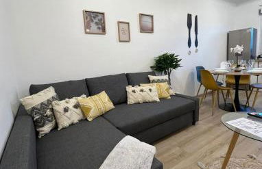 PARIS-MONTROUGE Magnifique Appartement 2 pièce de 36m2 - très cosy pour 1 à 5 personnes refait à neuf - ENTIRE APARTMENT LUXIRIOUS AND WARM - Montrouge Paris 14ème - Proche Aéroport Orly & Parc Expositions Porte de Versailles FREE WIFI GRATUIT - Foto 72