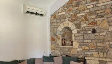 Anaval's View Apartments - Photo 3
