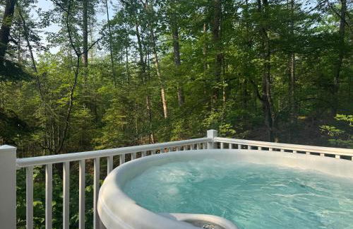 Camp Conway Hot Tub AC New Kitchen Deck - Foto 35