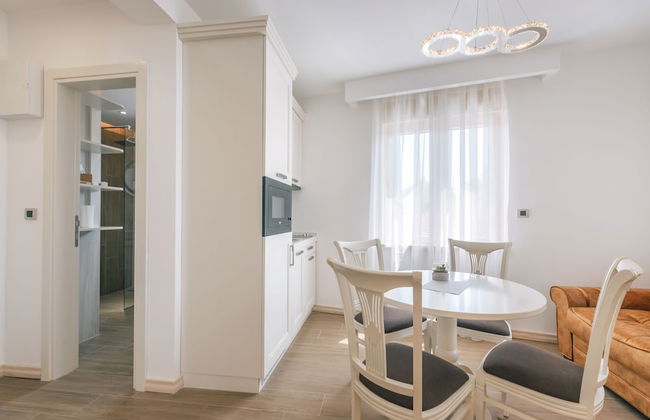 Splendido MB Apartments - Photo 22