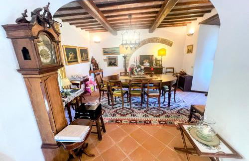 Luxurious Umbrian Retreat for 10 With Private Terrace and Pool - Foto 34