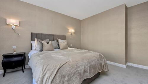 3 Bed- Buckingham Palace - Foto 5