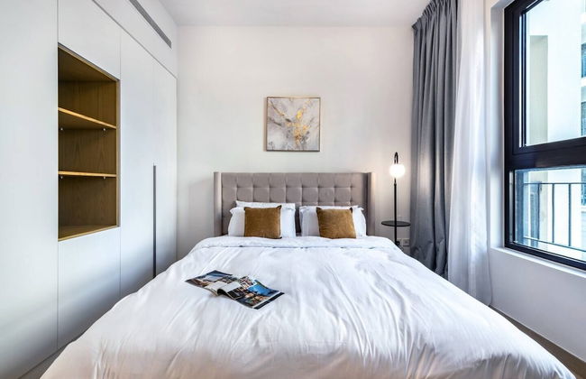 Stylish 2BR in La Rive 2 - Photo 11