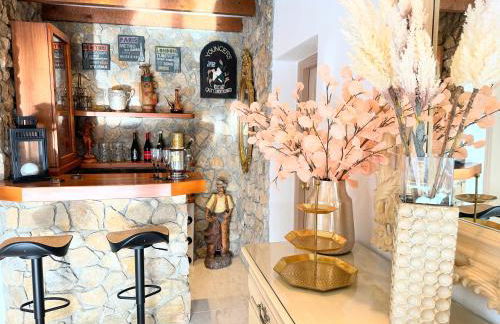 Villa CasaCara Marbella beachside Costabella -Spain - Photo 33