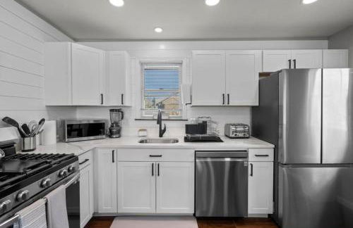 22- 4 Br 2 Ba House - Central CT - Foto 1