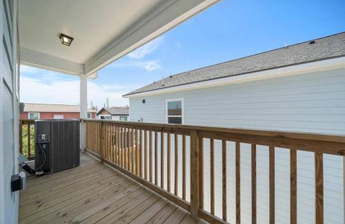 2 Houses Prime Location Near The Strand and Beach - Foto 29