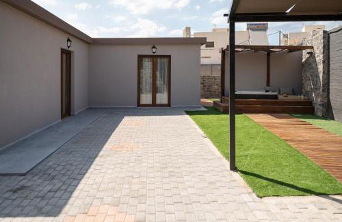 Majestic Manor with outdoor Jacuzzi by 8essentially - Foto 46