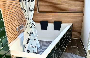 MOLA Apartments-Stilvolle Altstadtwohnung- Seilersee-5 Personen-Terrasse-Grill-Gratis WLAN - Foto 21