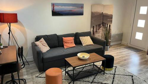 Golden Gates, proche Bordeaux, parking gratuit - Foto 2