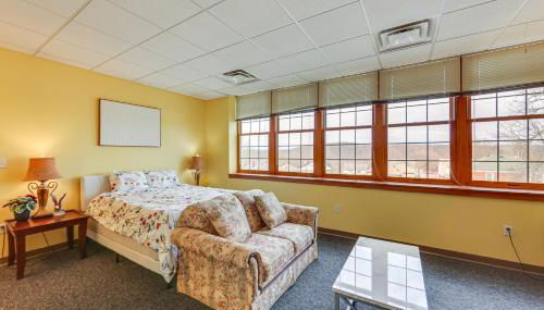 1 Mi to Allegheny River New Kensington Studio! - Foto 1