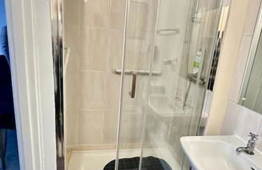 Historic Charm: *Perfect For Group Getaways* - Photo 28