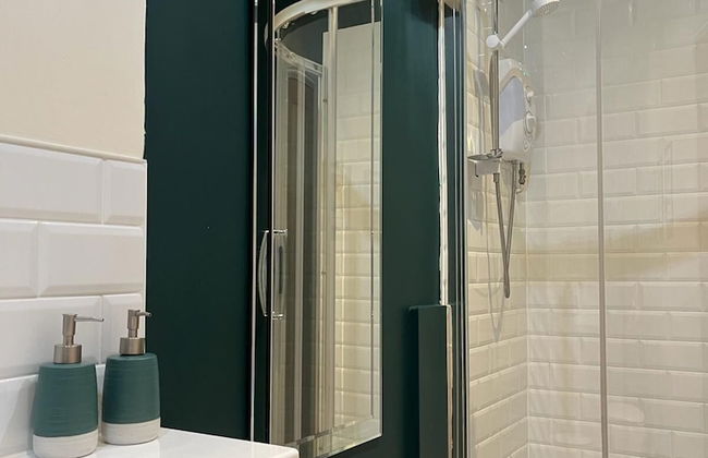 Fabulous Apt in the Heart of Victorian Llandudno - Photo 14