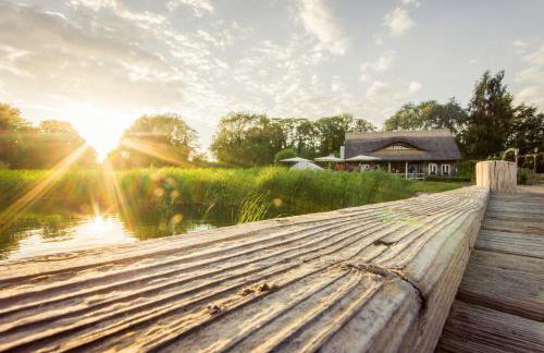 Komfort-Hausboote am Naturhafen Krummin - Foto 20