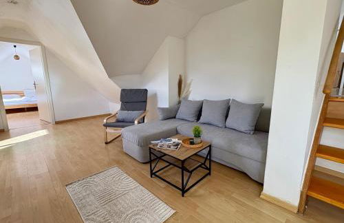 Ruhige, zentrale Lage - Modernes Apartment - Foto 2