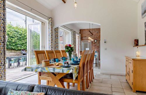 4 Bed in Slindon oc-t29883 - Photo 3