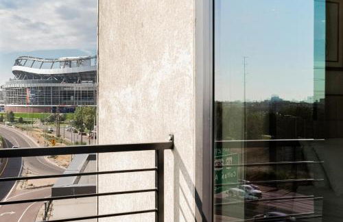 City Views! - Chic Jefferson Park Condo - Tesoro - Foto 35