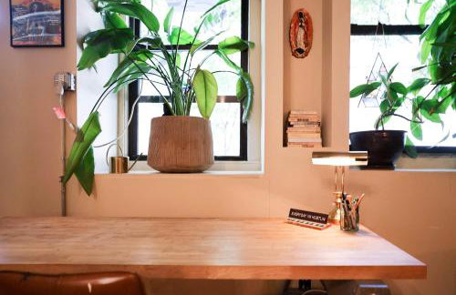 Artistic Vintage Loft in Williamsburg - Photo 25