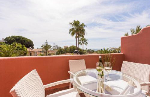 Alvarito Playa Marbella front beach apartment - Photo 11