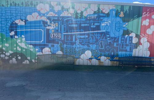 The Fishing Hole #4 Near Town - Foto 51