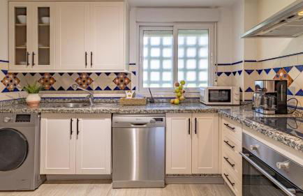 VACATION MARBELLA I Puente Romano Apartment, Brand-New, Exclusive Location in Marbella Golden Mile, Close to Fine Dining, The Beach and The Marina - Foto 32