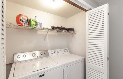 3 bed 2 bath pet friendly townhome - Foto 9