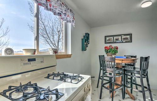 Pet-Friendly Aurora House with Mountain Views! - Photo 10