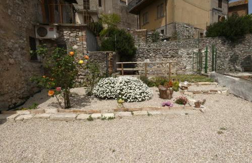 SCAPPO IN UMBRIA, Vicoletto - Foto 20