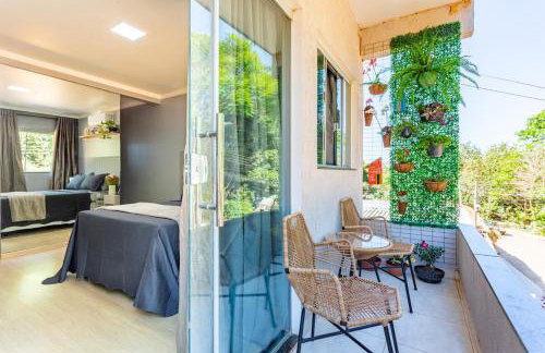 Apto com Ar e varanda a 5 min do aeroporto - Foto 11