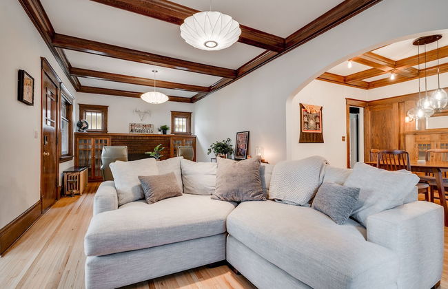 Lyndale Bungalow - Photo 12