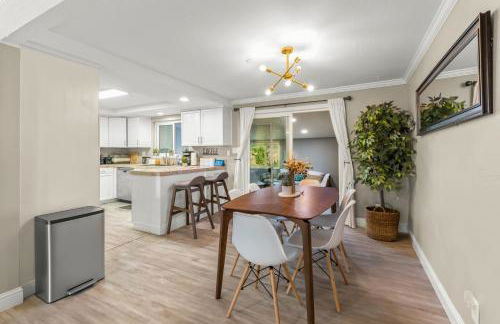 MtnCity Views 4BR Firepit FamilyRetreat NearUNR - Foto 18