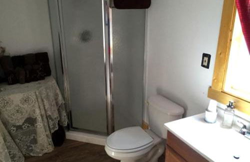 Enchanting Cabin with Beautiful Views near Glacier National Park, Montana - Foto 2