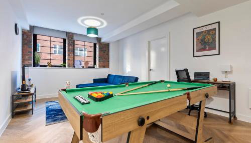 Signature Suite- City Centre, Pool Table, Canal, Netflix Sleeps 7 - Foto 2, Game Room