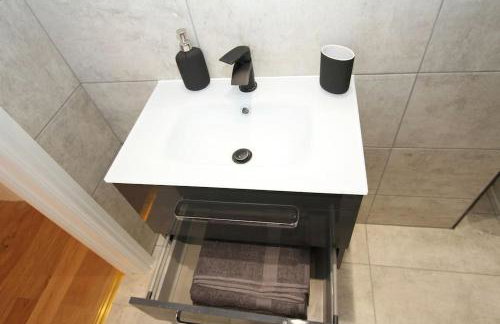 Lovely One Bed Apartment-Near All Transport-Village-FreeParking - Foto 18